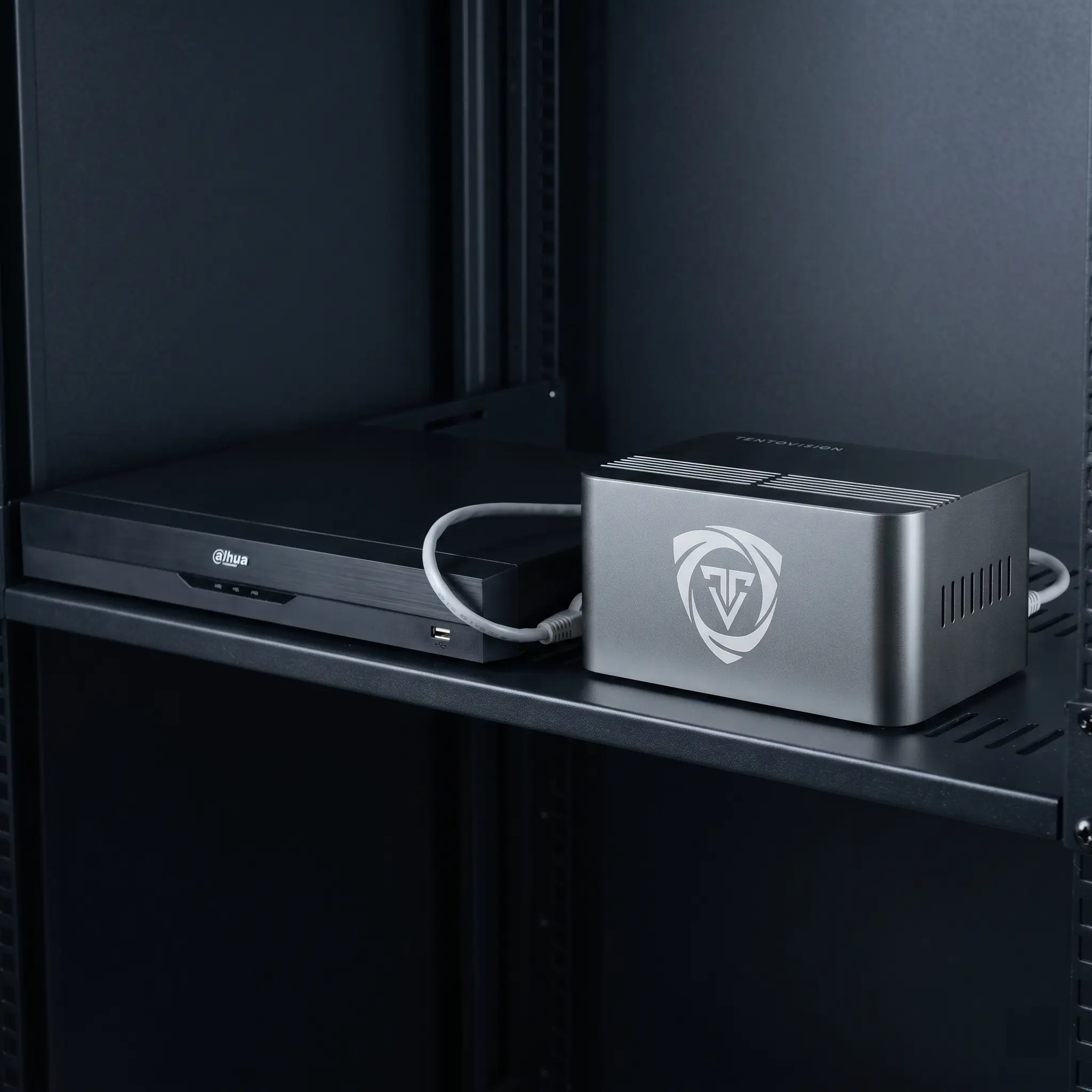 Architecture diagram showing Dahua IPC-HFW and IPC-HDW cameras connected to a DH-NVR5xxx recorder and Tentovision Cloud Adapter, streaming encrypted footage to Microsoft Azure cloud storage